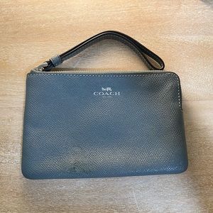 Coach canvas wristlet wallet pouch green